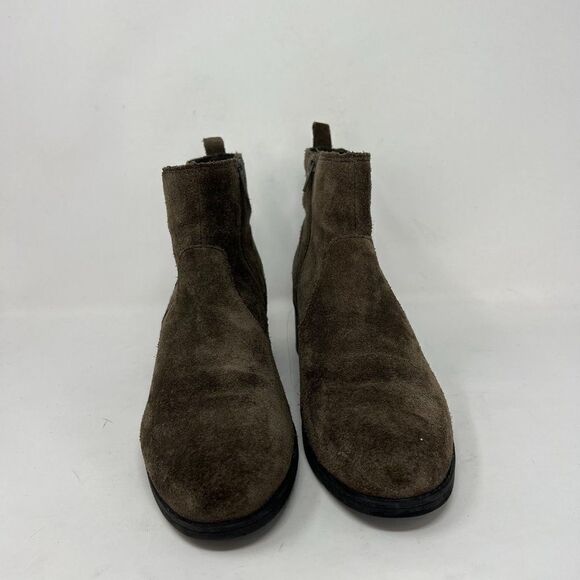 Clarks Womens Brown Leather Almond Toe Slip On Ankle Chelsea Boots Size 8.5 - Picture 3 of 8